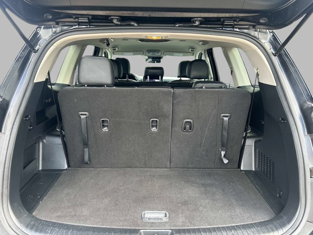 Used 2022 Kia Telluride LX AWD/4WD image 11