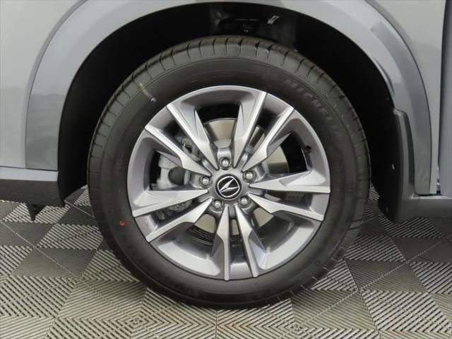 Used 2025 Acura ADX AWD image 32