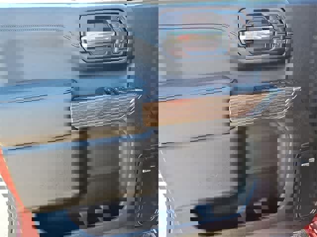 Certified 2020 Chevrolet Silverado 2500 High Country w/ Z71 Off-Road Package image 26