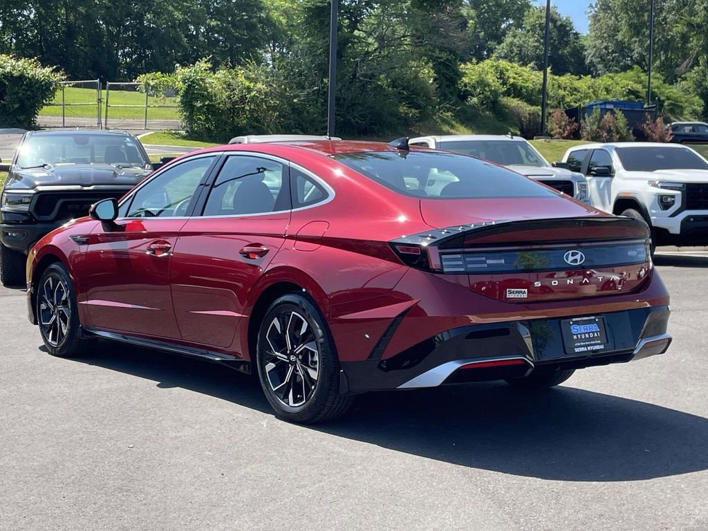 Certified 2025 Hyundai Sonata SEL FWD image 5