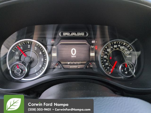 Used 2022 RAM 1500 Laramie AWD/4WD image 15