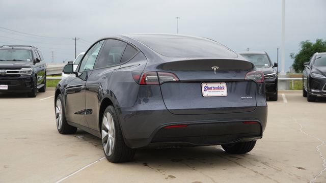 Used 2023 Tesla Model Y Long Range AWD/4WD image 7