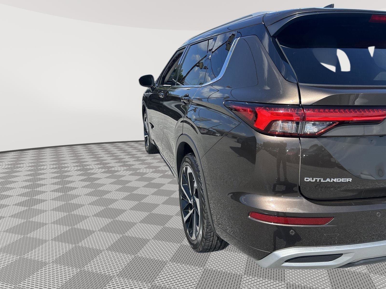 Used 2022 Mitsubishi Outlander SEL image 7