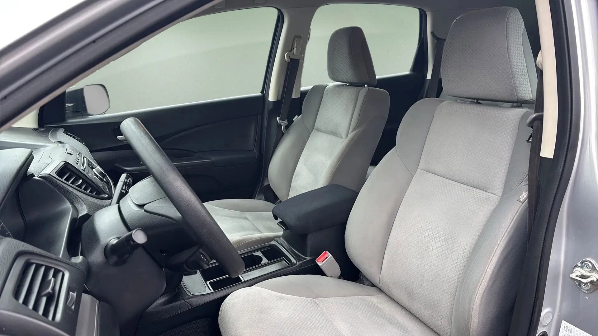 Used 2016 Honda CR-V LX image 25