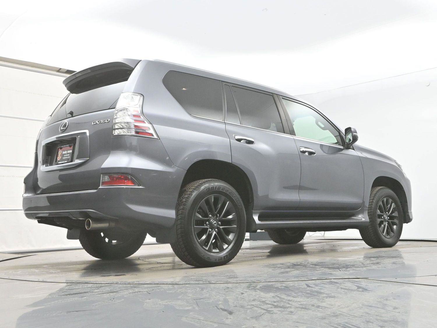 Used 2020 Lexus GX 460 Premium w/ Premium Package image 31