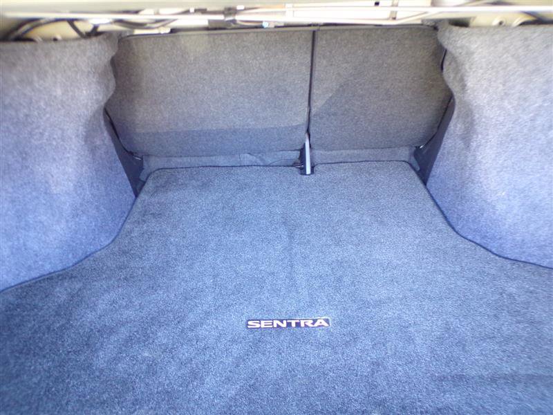 Used 2019 Nissan Sentra SR image 42