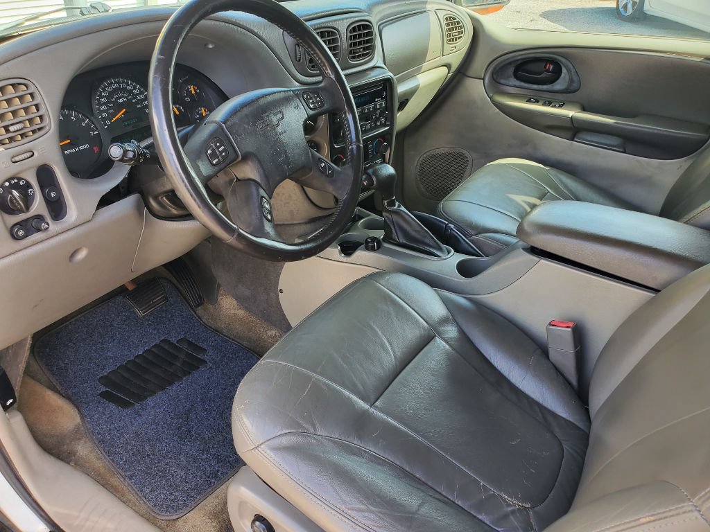 Used 2004 Chevrolet TrailBlazer 4WD w/ LT Preferred Equipment Group image 15