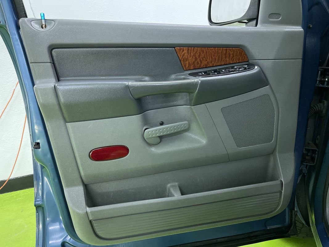 Used 2006 Dodge Ram 1500 Truck SLT RWD image 15