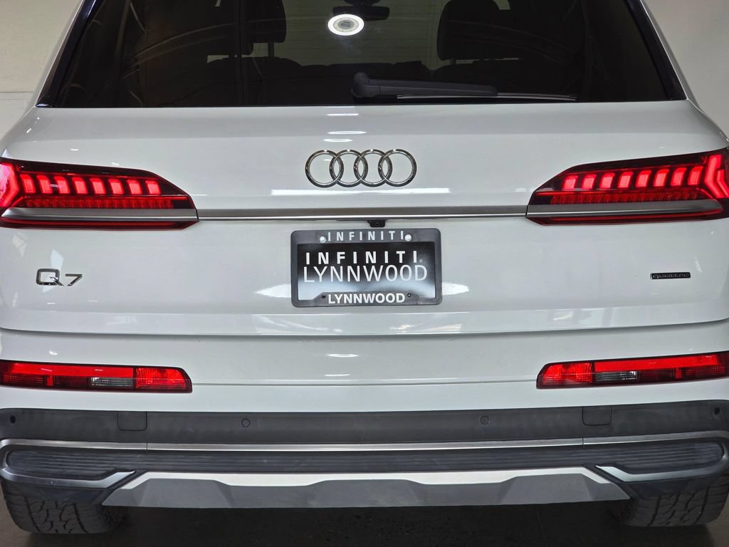 Used 2021 Audi Q7 3.0T Premium Plus w/ Executive Package AWD/4WD image 28