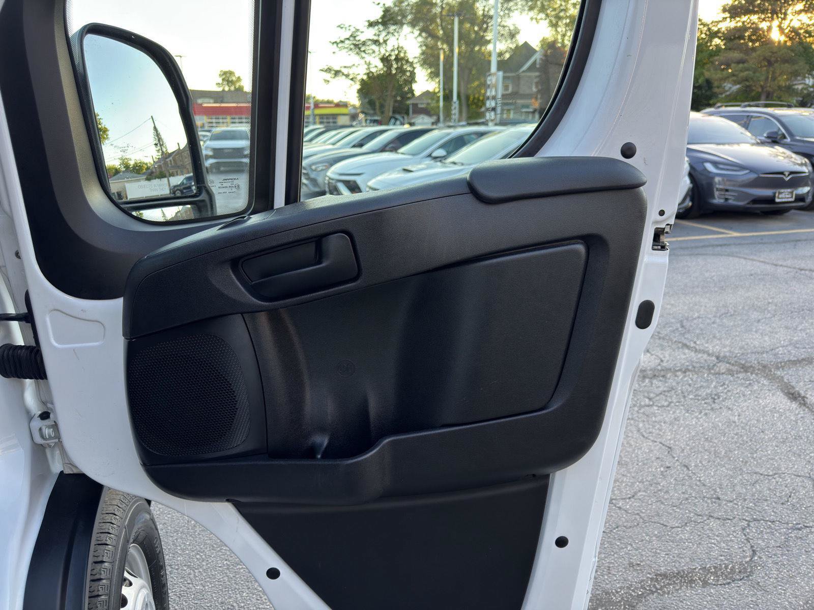 Used 2025 RAM ProMaster 2500 w/ Convenience Group FWD image 35