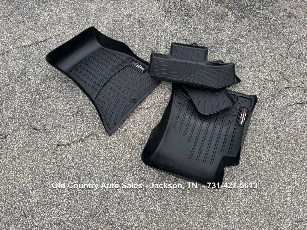 Used 2018 Dodge Challenger SXT Plus RWD image 10