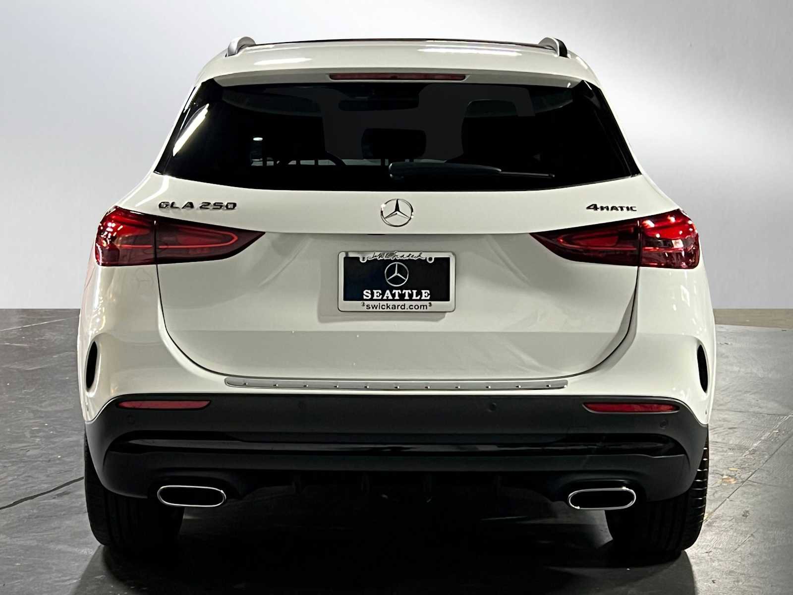 Certified 2025 Mercedes-Benz GLA 250 4MATIC image 6