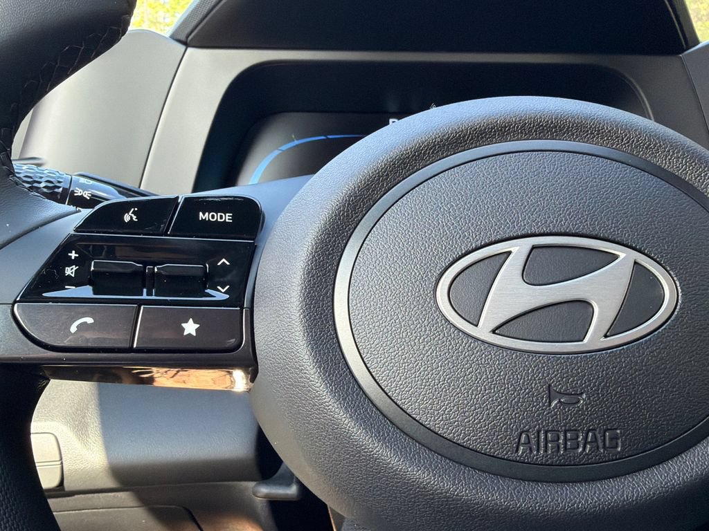 New 2026 Hyundai Elantra Sport FWD image 27