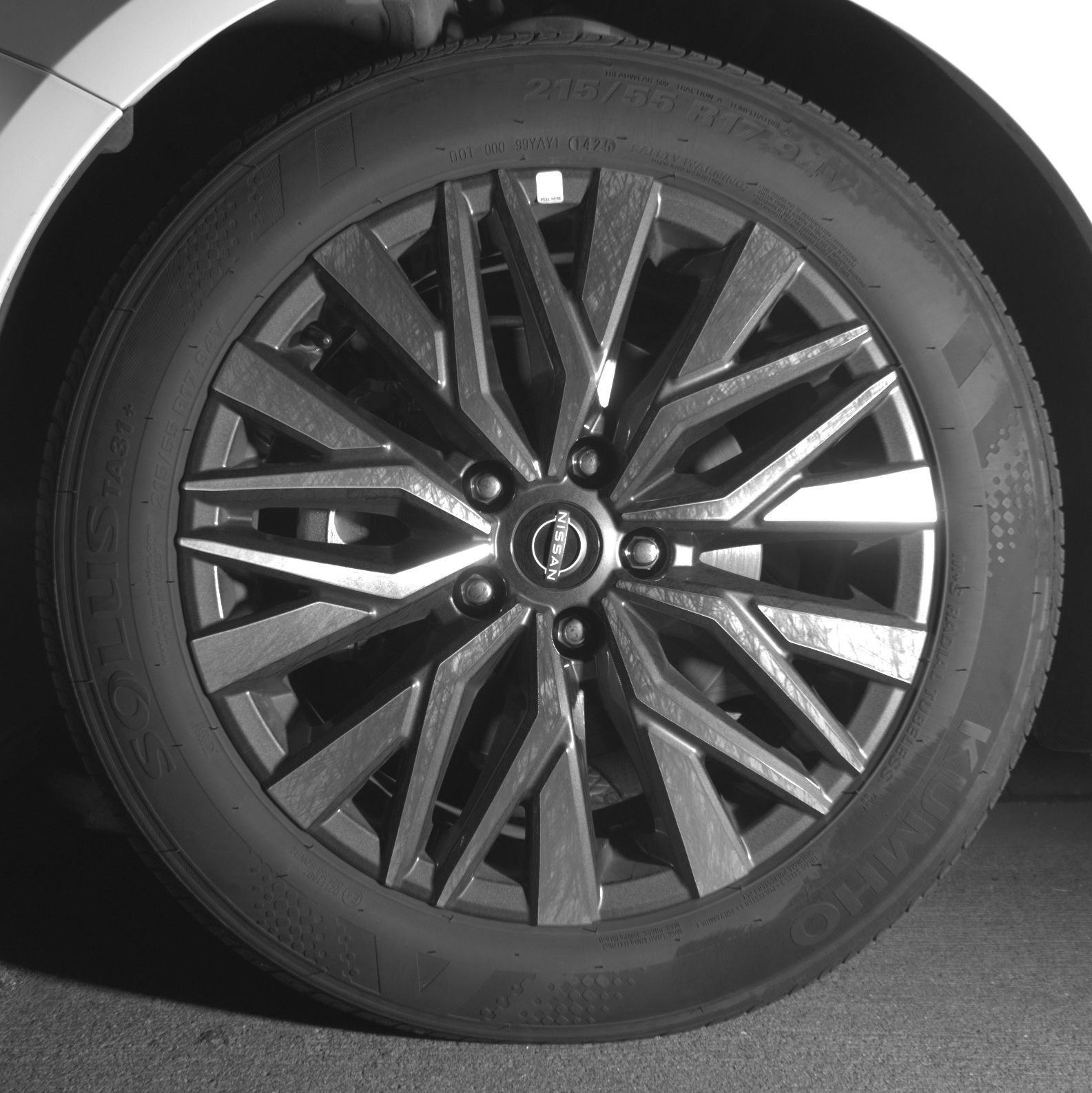 Used 2025 Nissan Altima 2.5 SV image 12