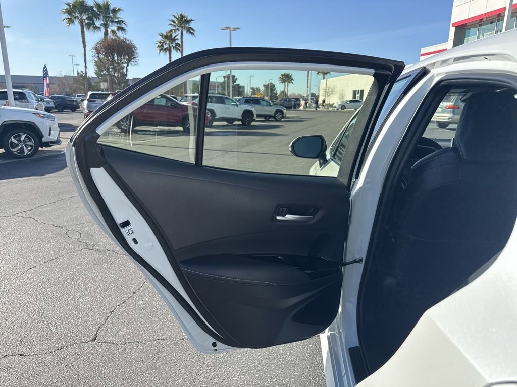 Used 2025 Toyota Corolla XSE image 16