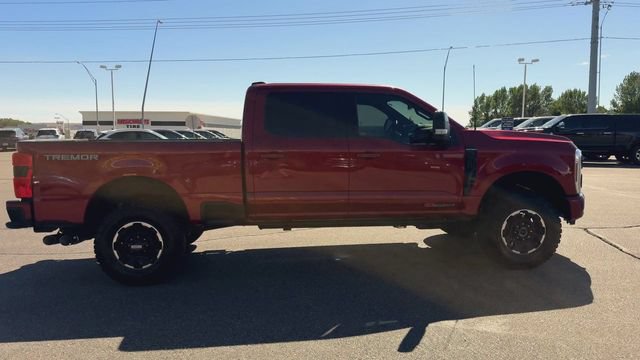Used 2026 Ford F350 Platinum w/ Tremor Off-Road Package AWD/4WD image 9