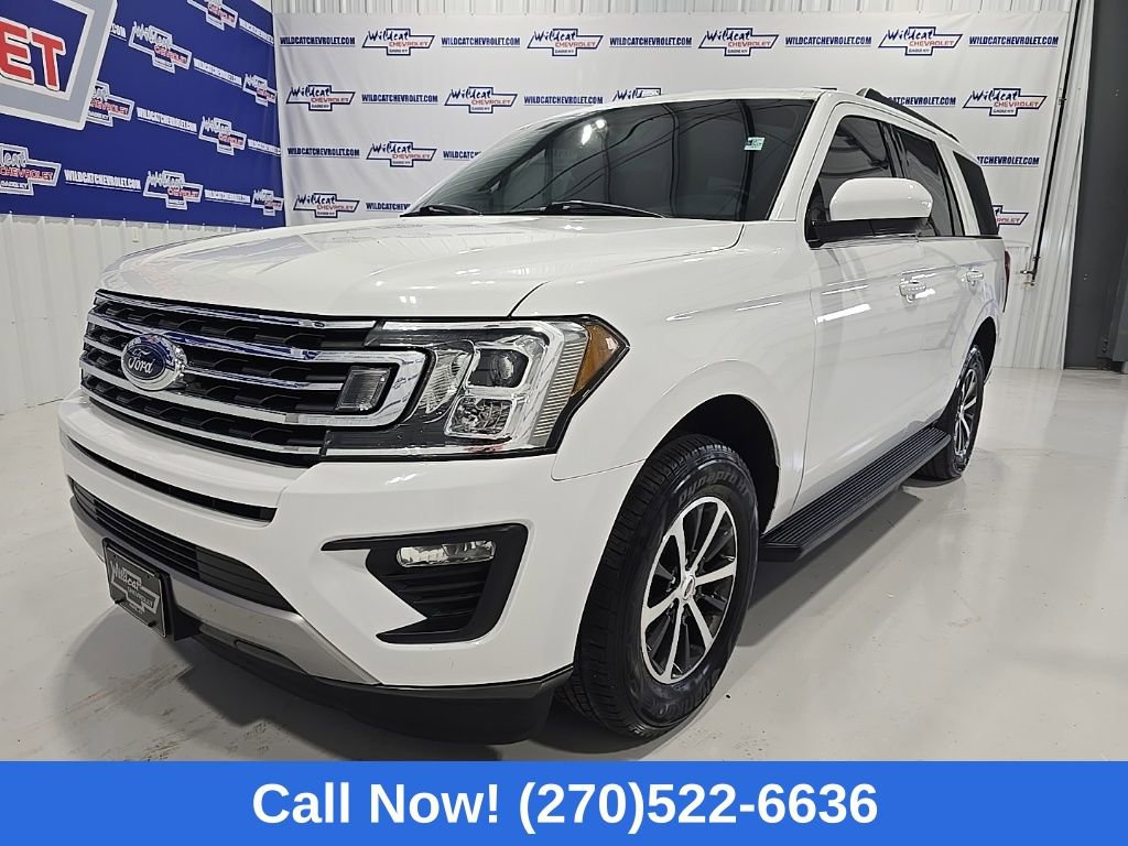 Used 2018 Ford Expedition XLT image 3