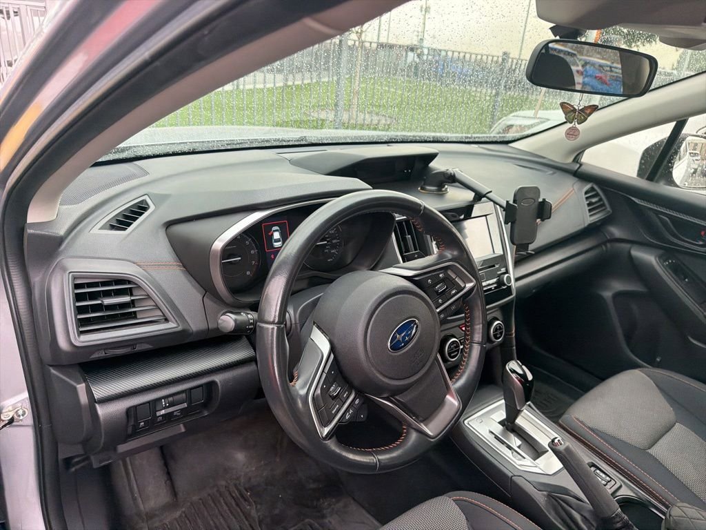 Used 2020 Subaru Crosstrek 2.0i Premium w/ Moonroof Package 2 AWD/4WD image 23