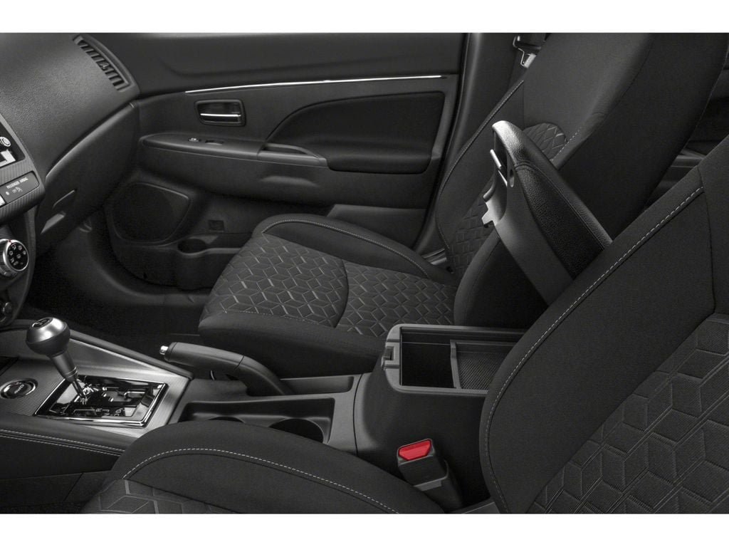 Used 2025 Mitsubishi Outlander Sport AWD image 14