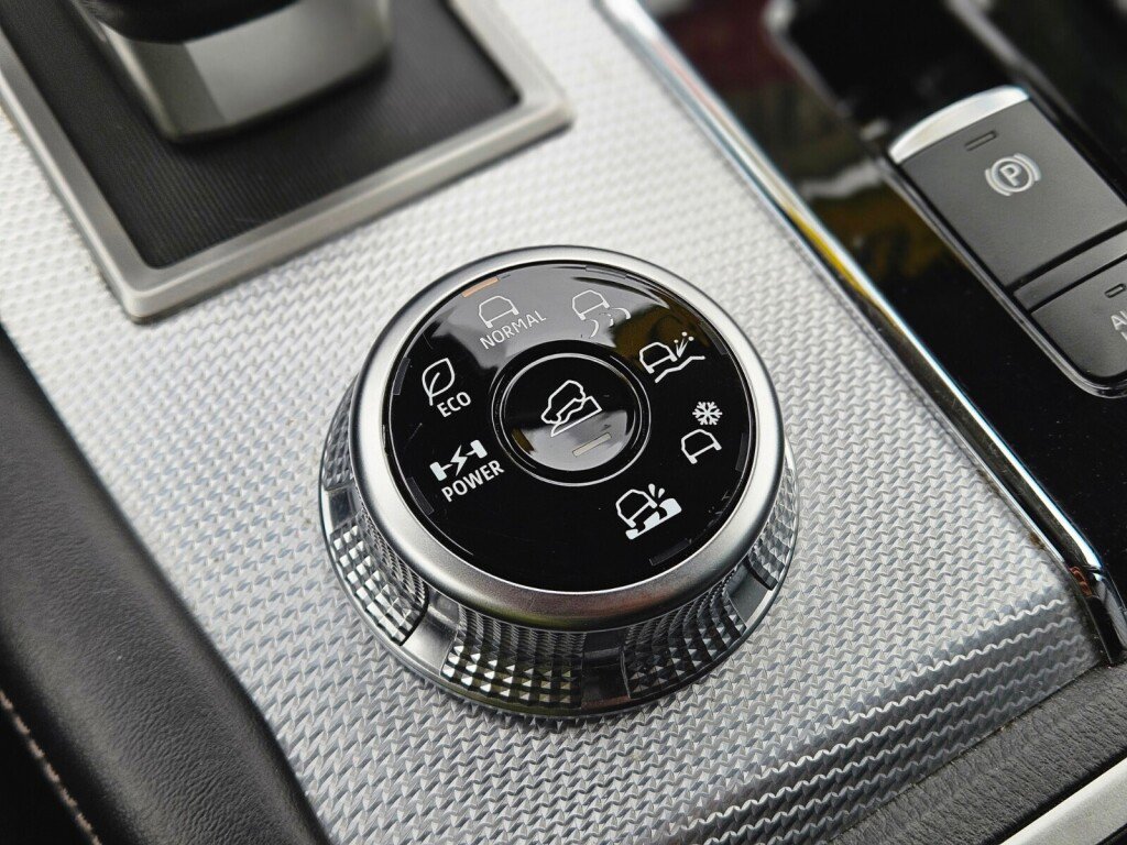 Used 2023 Mitsubishi Outlander SEL image 22