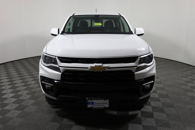 Used 2022 Chevrolet Colorado LT w/ Safety Package image 2