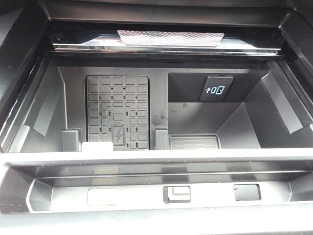 New 2025 Ford F250 Lariat w/ Lariat Ultimate Package image 34