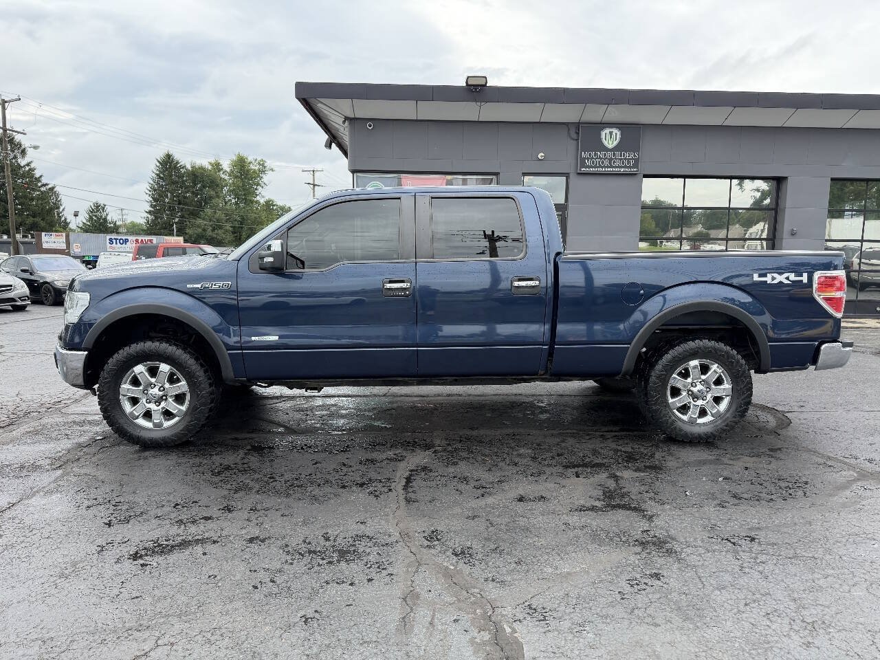Used 2014 Ford F150 XLT w/ Equipment Group 302A Luxury AWD/4WD image 3