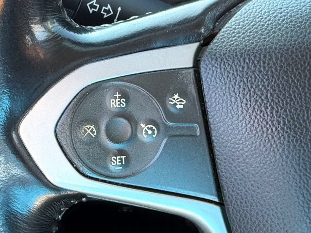 Used 2017 Chevrolet Colorado LT w/ LT Convenience Package RWD image 13