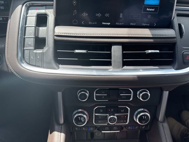 Used 2023 GMC Yukon SLT w/ SLT Premium Package AWD/4WD image 16