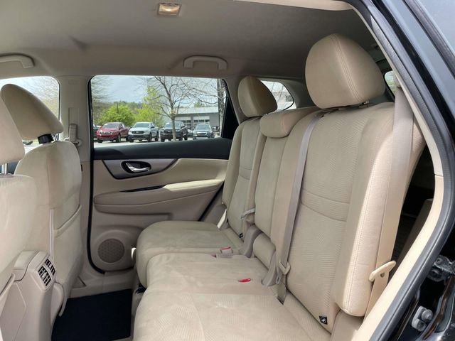 Used 2015 Nissan Rogue SV image 14