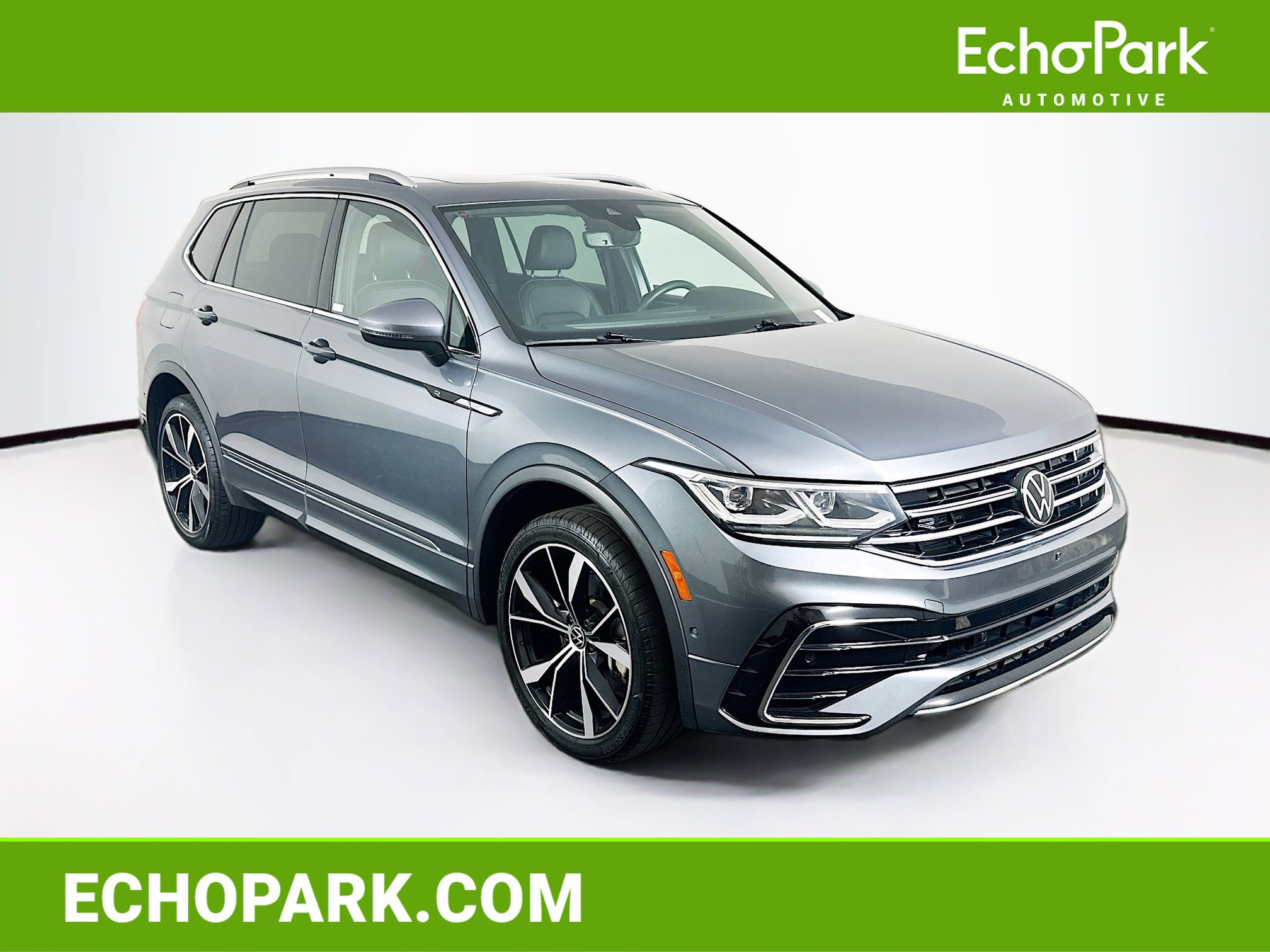 Used 2022 Volkswagen Tiguan SEL R-Line