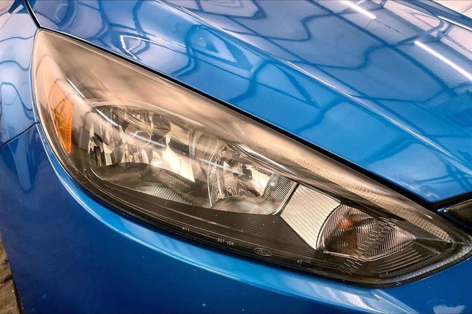 Used 2017 Ford Focus SEL w/ Cold Weather Package image 27