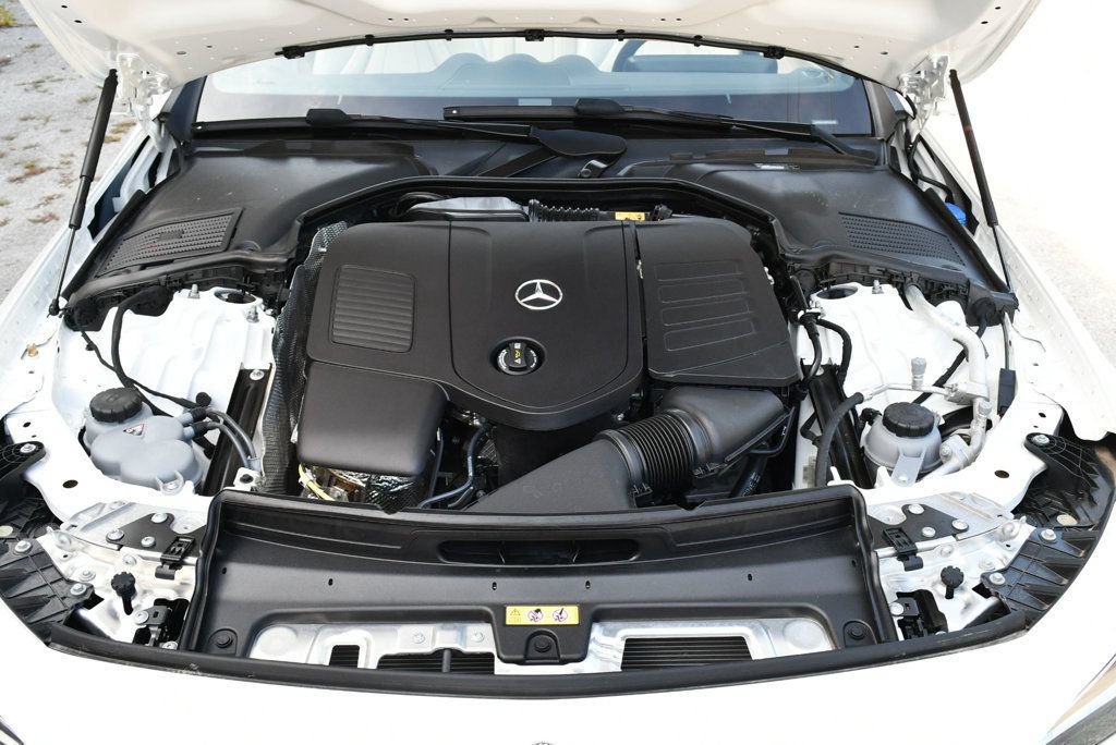 Used 2024 Mercedes-Benz CLE 300 4MATIC Cabriolet image 84