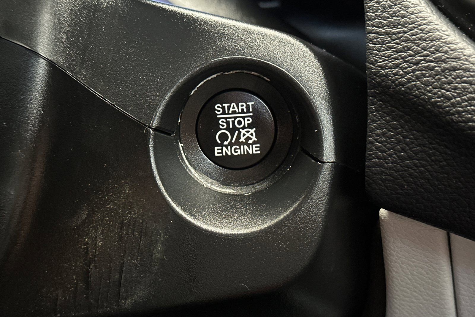 Used 2021 Jeep Compass Limited image 22