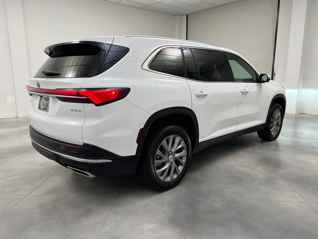 Used 2026 Buick Enclave Preferred FWD image 9