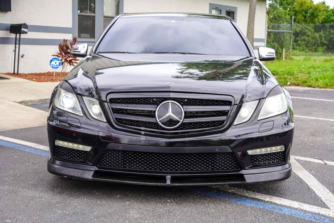 Used 2010 Mercedes-Benz E 63 AMG Sedan image 2