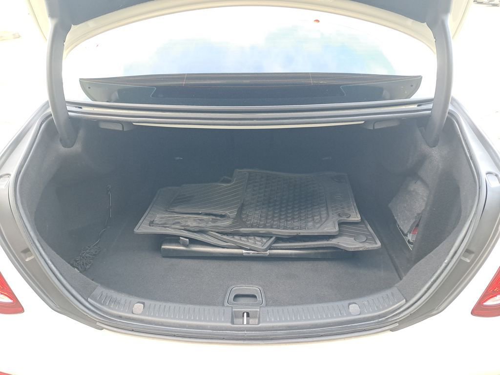 Used 2020 Mercedes-Benz E 63 AMG S image 28