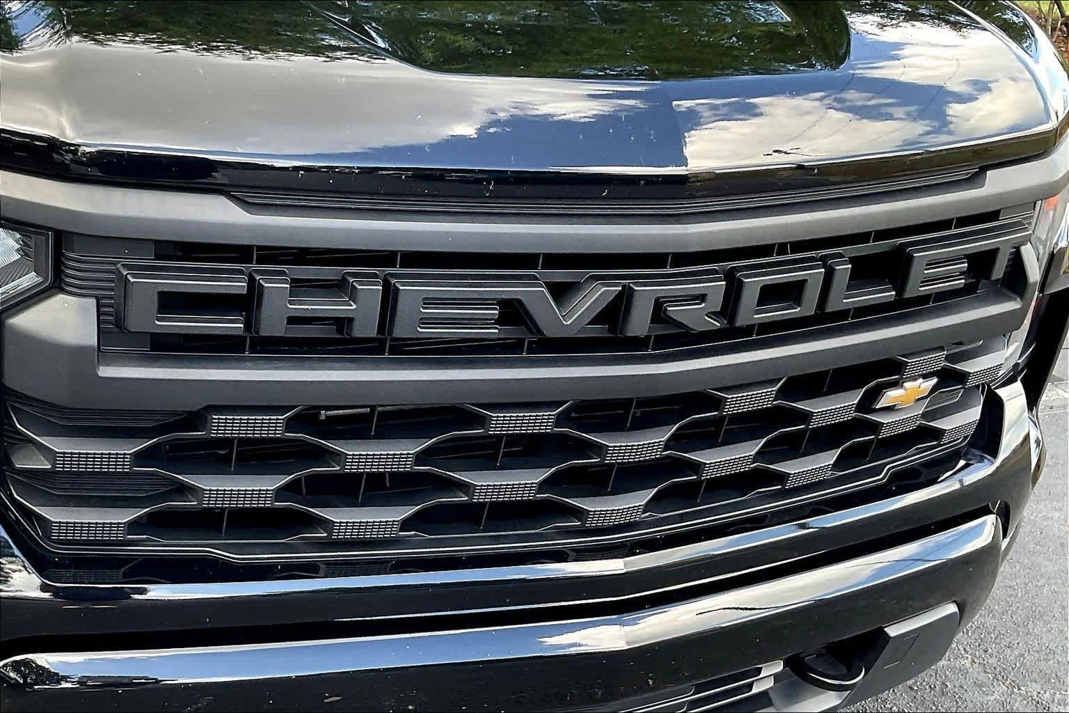 Certified 2023 Chevrolet Silverado 1500 Custom image 29