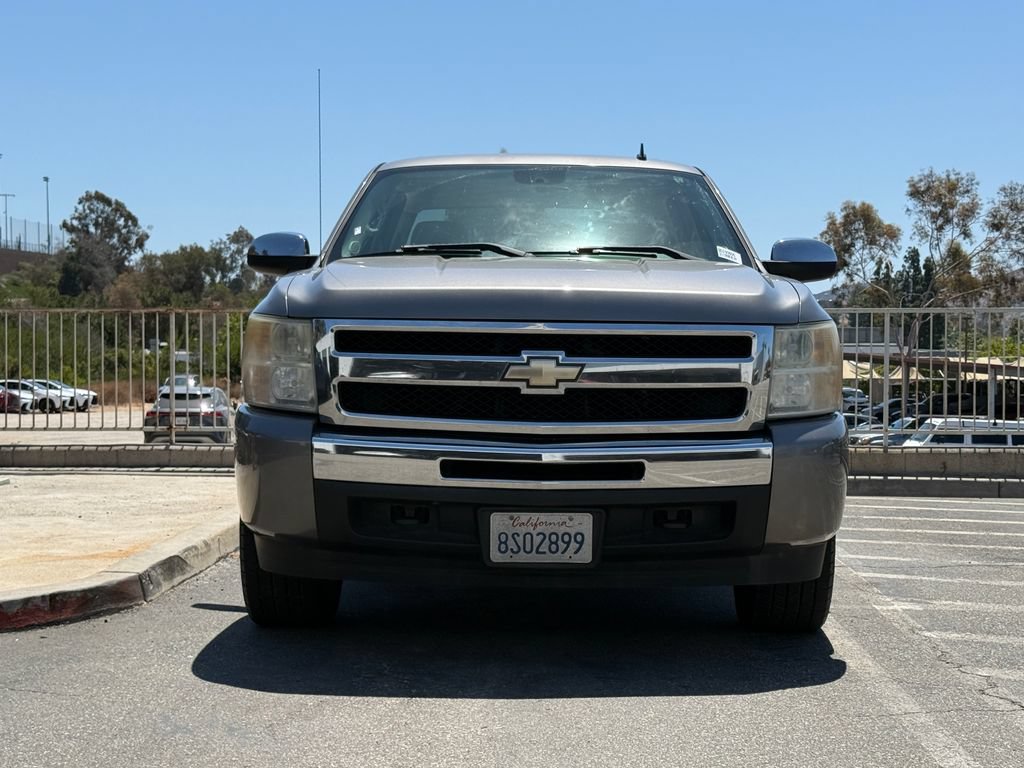 Used 2009 Chevrolet Silverado 1500 LT w/ Regional Value Package RWD image 4