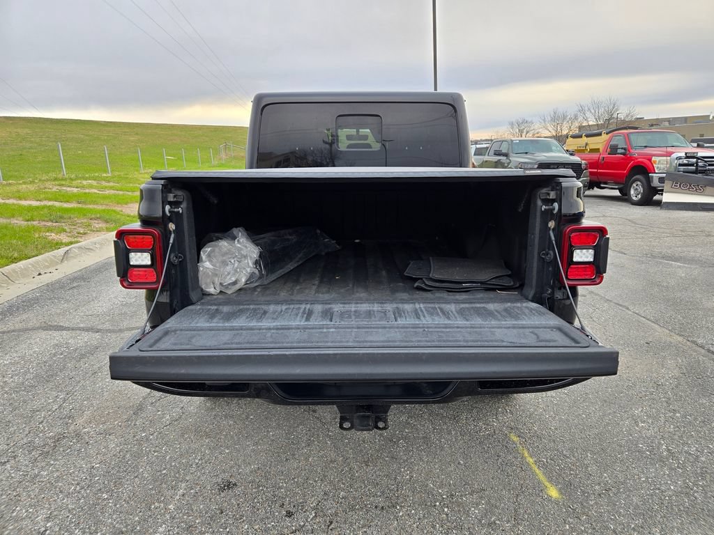 Used 2021 Jeep Gladiator Overland AWD/4WD image 33