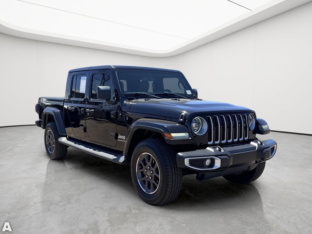 Used 2023 Jeep Gladiator Overland w/ LED Lighting Group AWD/4WD image 8