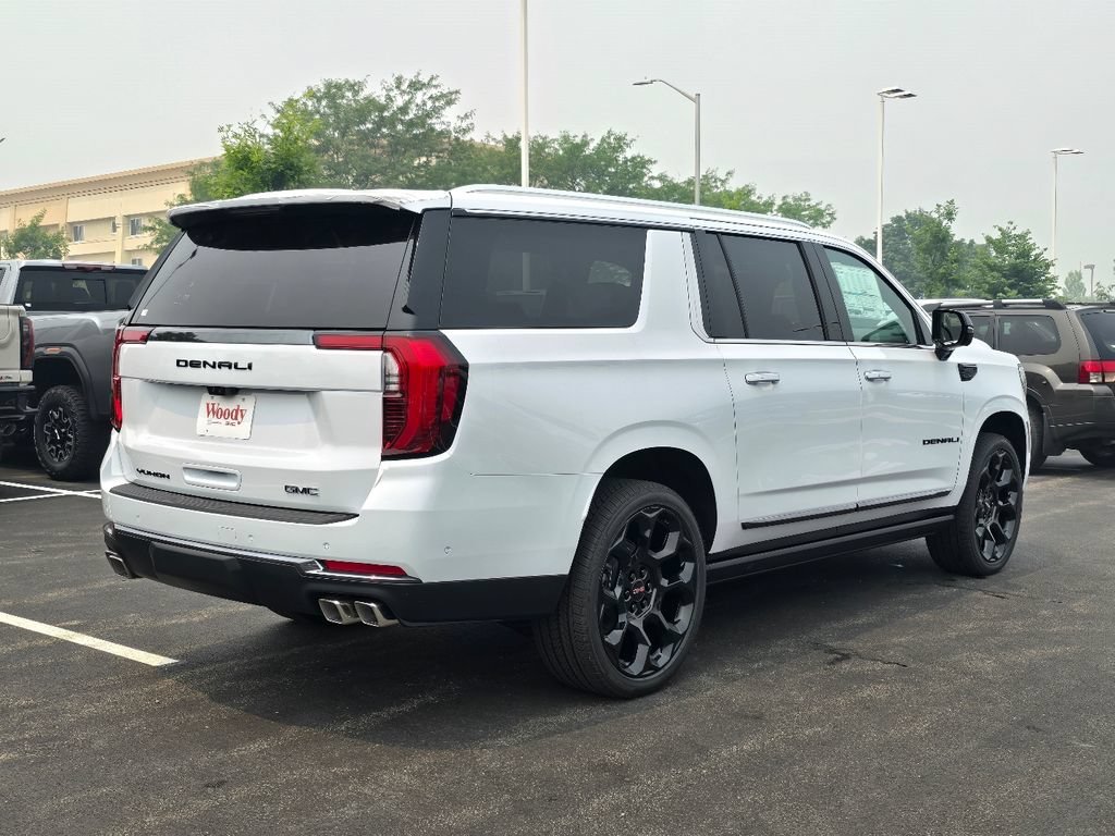 New 2026 GMC Yukon XL Denali Ultimate AWD/4WD image 8