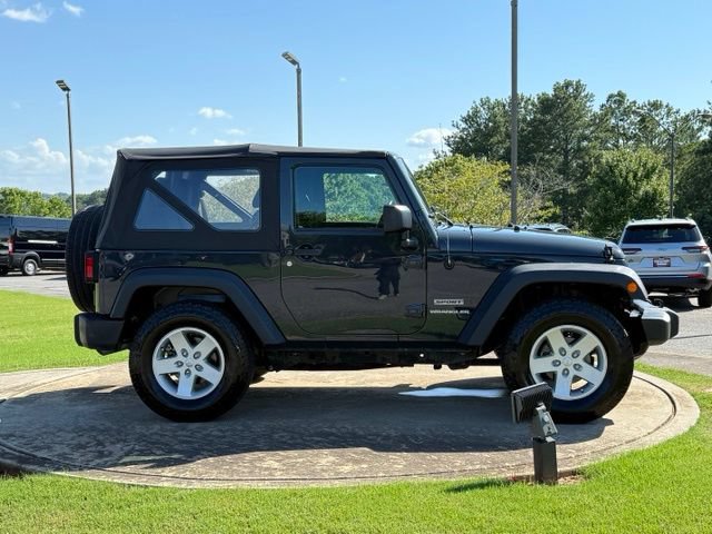 Used 2017 Jeep Wrangler Sport w/ Quick Order Package 24S AWD/4WD image 8