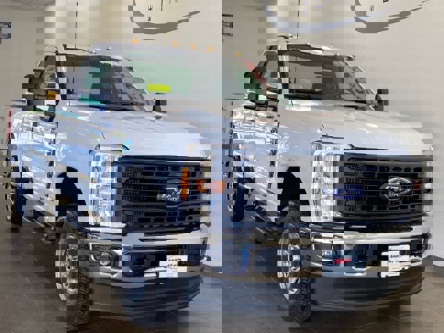 New 2026 Ford F250 XL image 2
