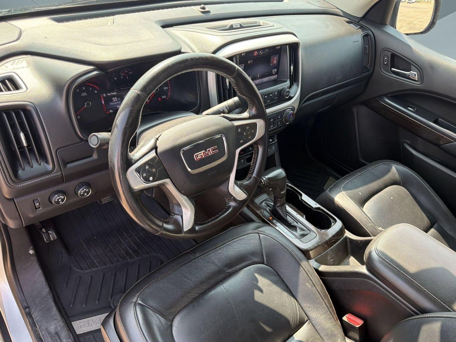 Used 2015 GMC Canyon SLT AWD/4WD image 4