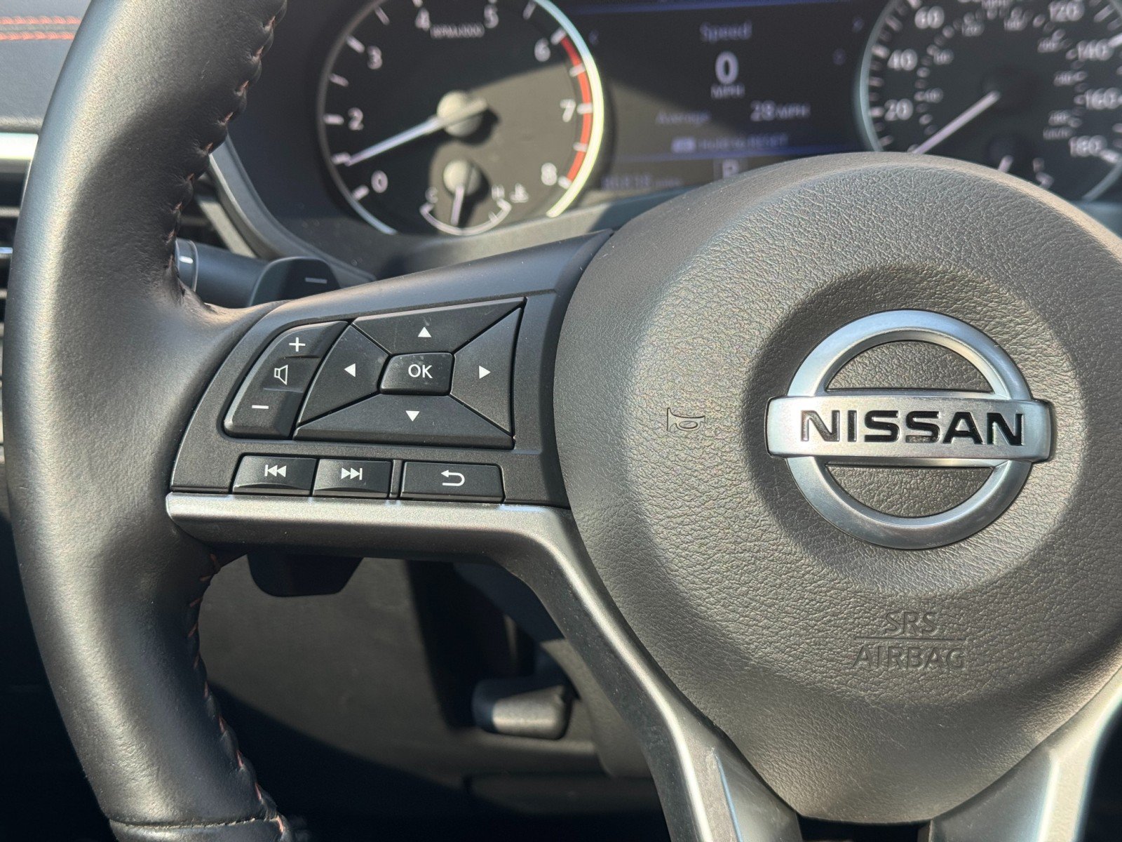 Used 2022 Nissan Altima 2.0 SR FWD image 19