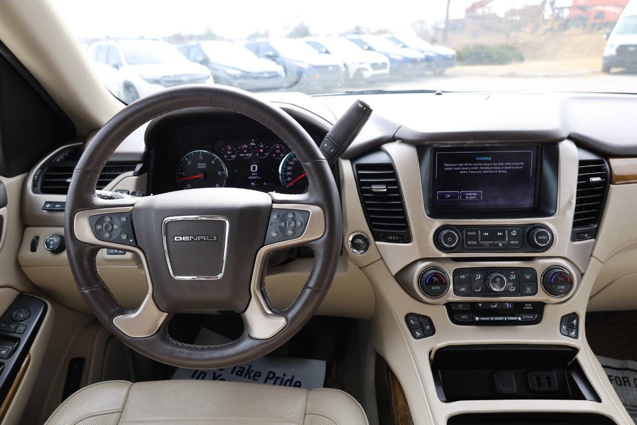 Used 2017 GMC Yukon Denali w/ Open Road Package AWD/4WD image 26