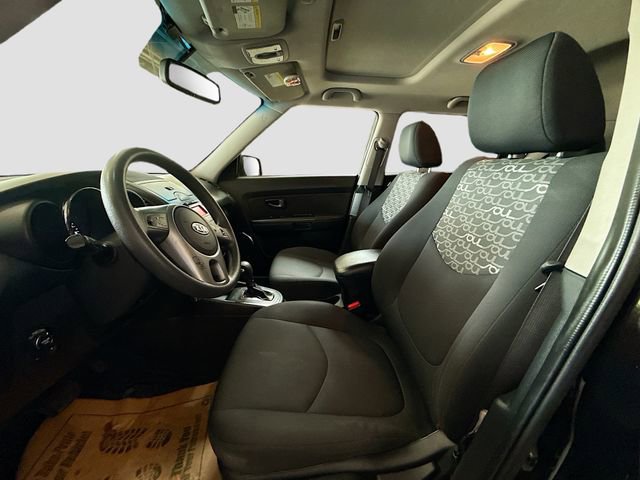 Used 2011 Kia Soul + w/ Audio Pkg FWD image 15