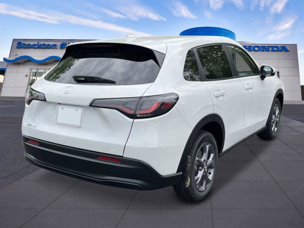 New 2026 Honda HR-V LX image 5
