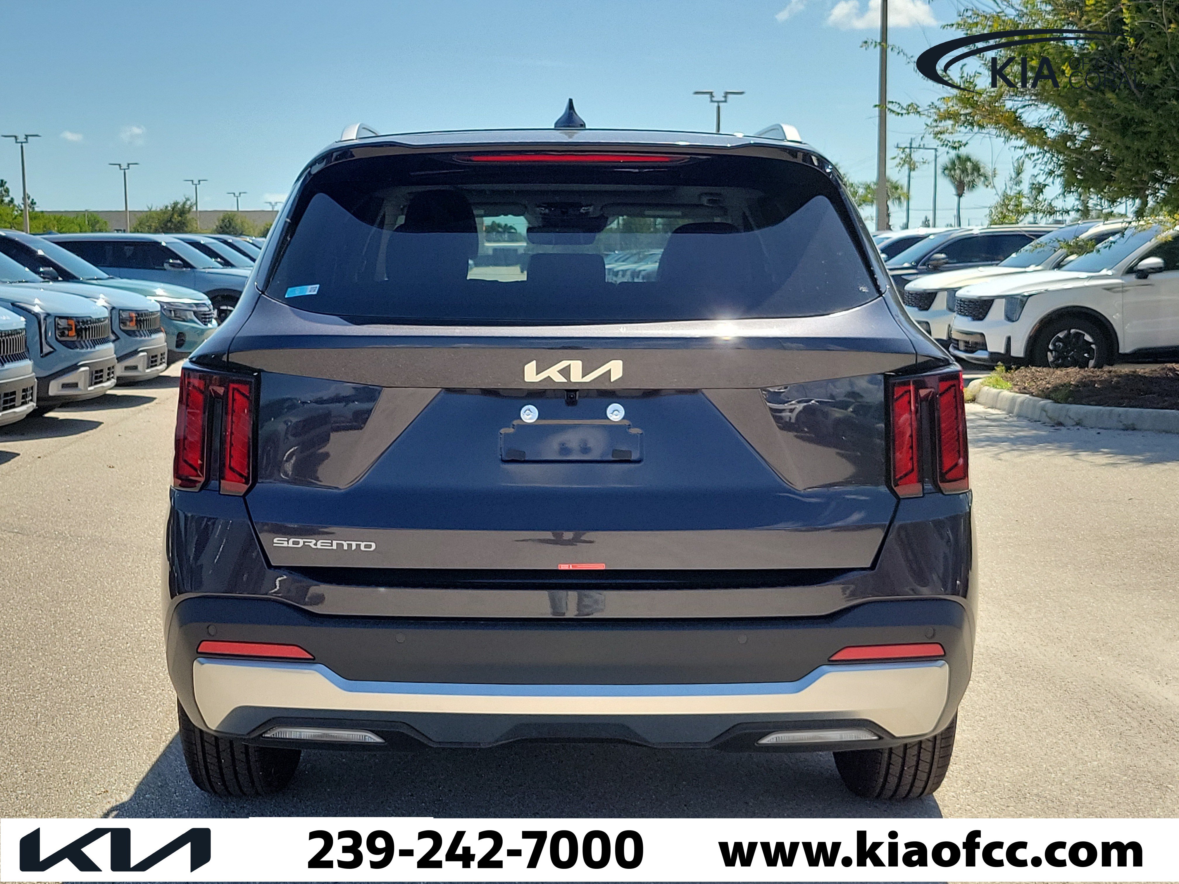 New 2026 Kia Sorento S w/ S Panoramic Sunroof Package FWD image 5